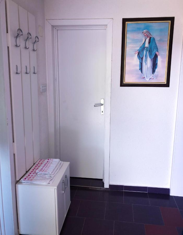 Renata Holiday Apartments อุลซิน ภายนอก รูปภาพ