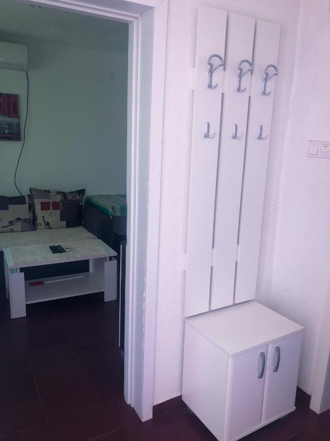 Renata Holiday Apartments อุลซิน ภายนอก รูปภาพ