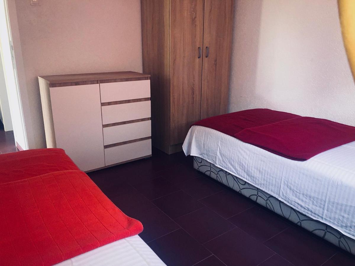 Renata Holiday Apartments อุลซิน ภายนอก รูปภาพ
