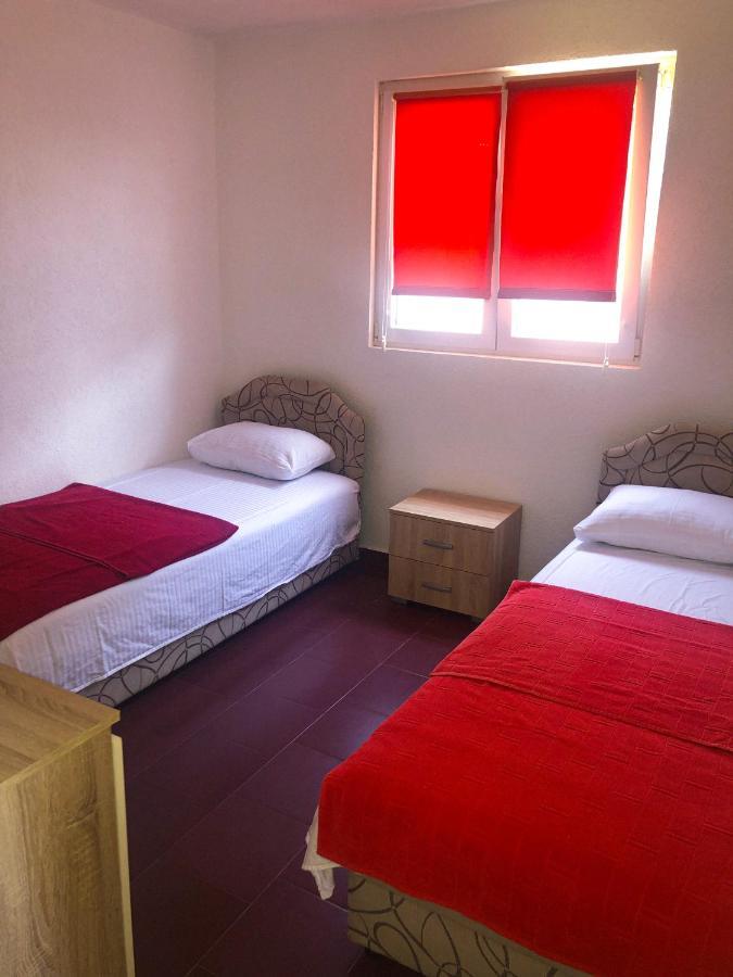 Renata Holiday Apartments อุลซิน ภายนอก รูปภาพ